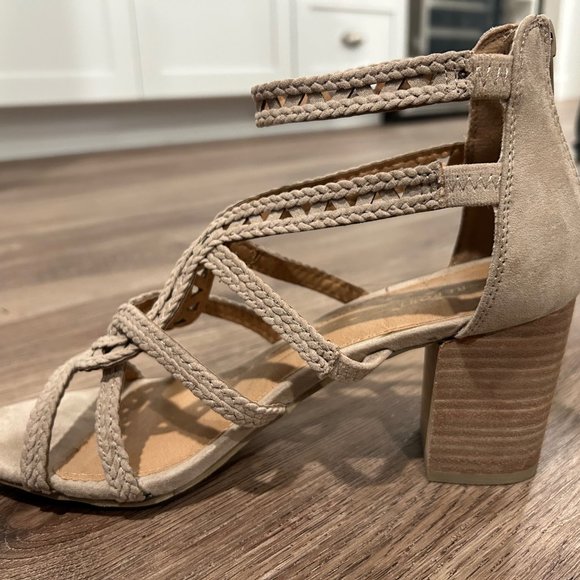 REPORT Paula Sandal Block Heel Womens Size 8 - Picture 2 of 6